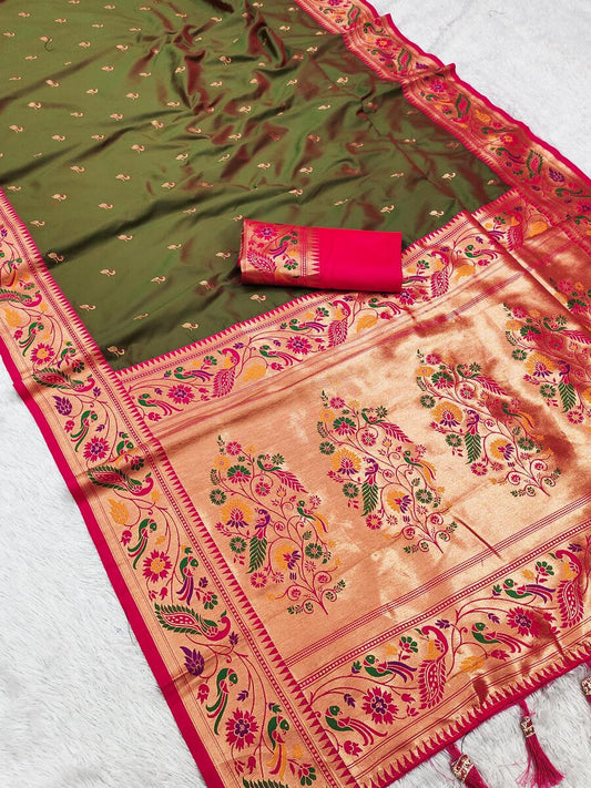 Flattering Green Paithani Silk Saree With Profuse Blouse Piece