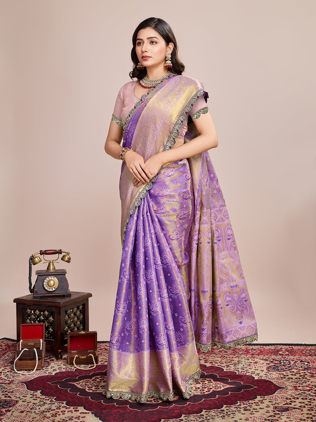 Women's Lavender & Gold Banarasi Silk Saree with Rich Zari Weaving
