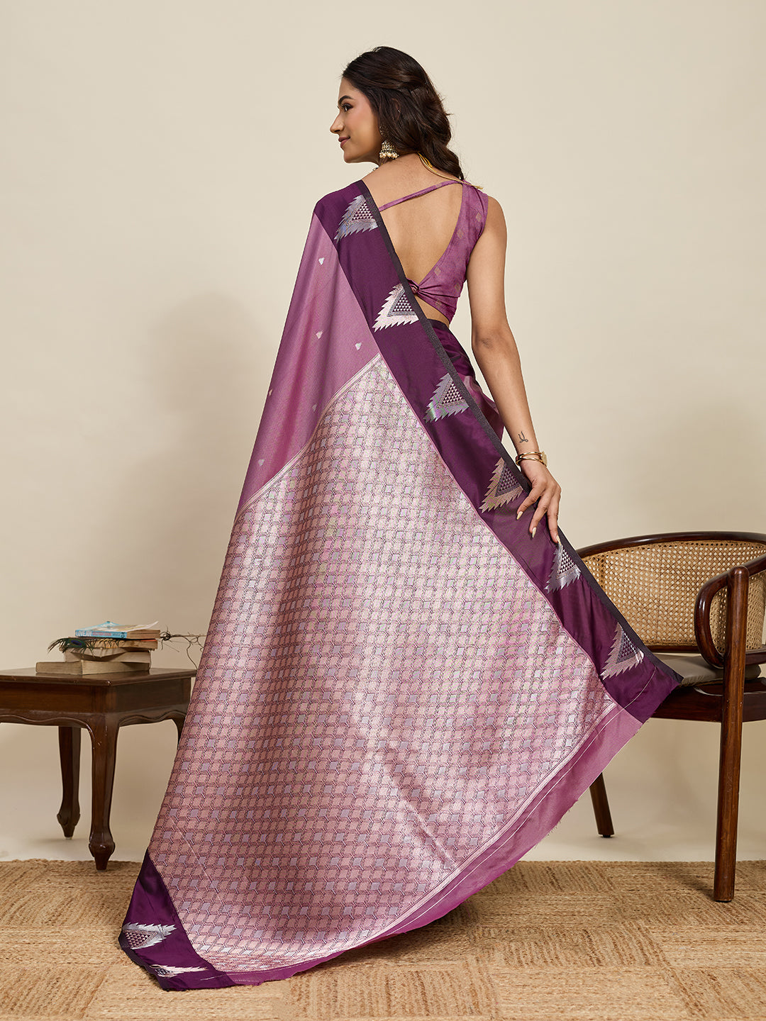 Women's Wine Soft Silk Woven Saree with Rich Zari Border