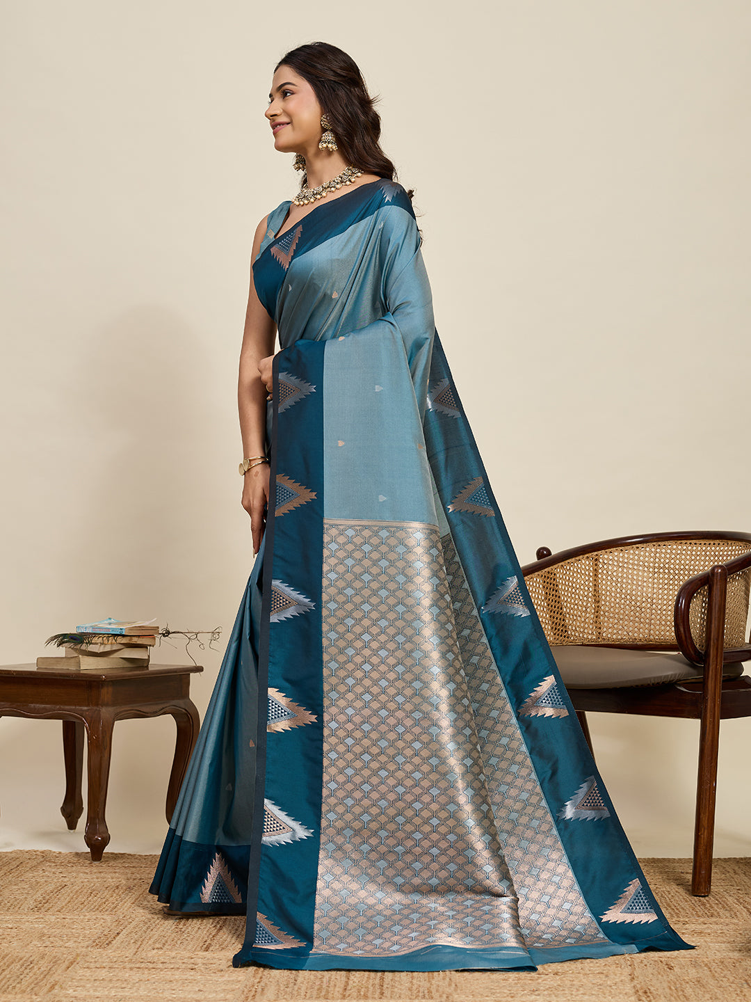 Women's Sky Blue & Teal Blue Soft Silk Woven Saree with Rich Zari Border