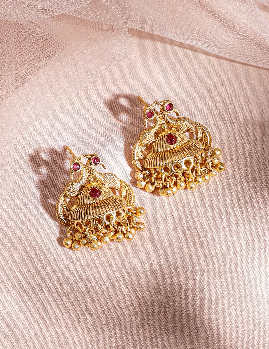 Enchanting Red Short Peacock Necklace Set