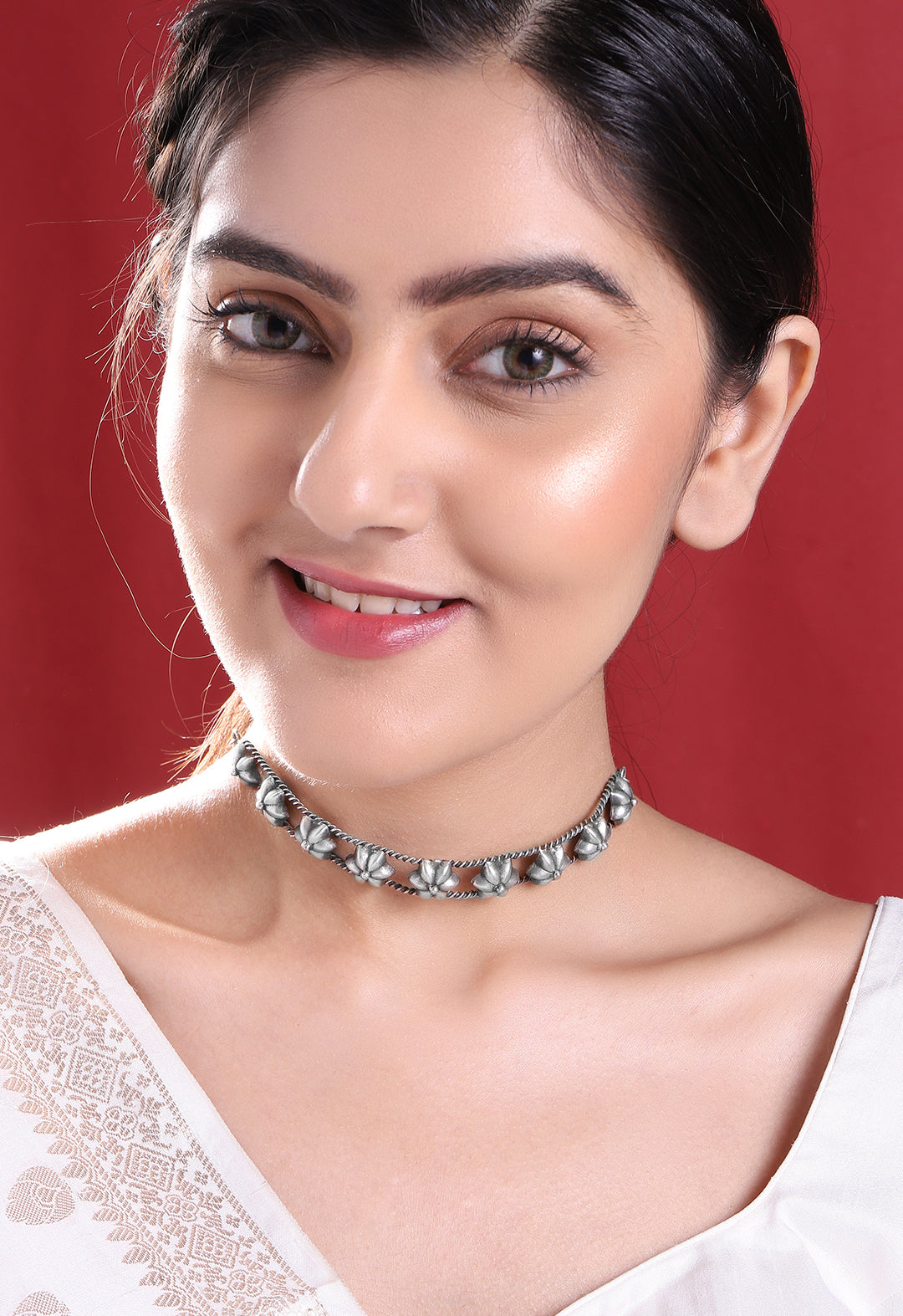 Wentra Floral Oxidised Handcrafted Silver Plated Choker