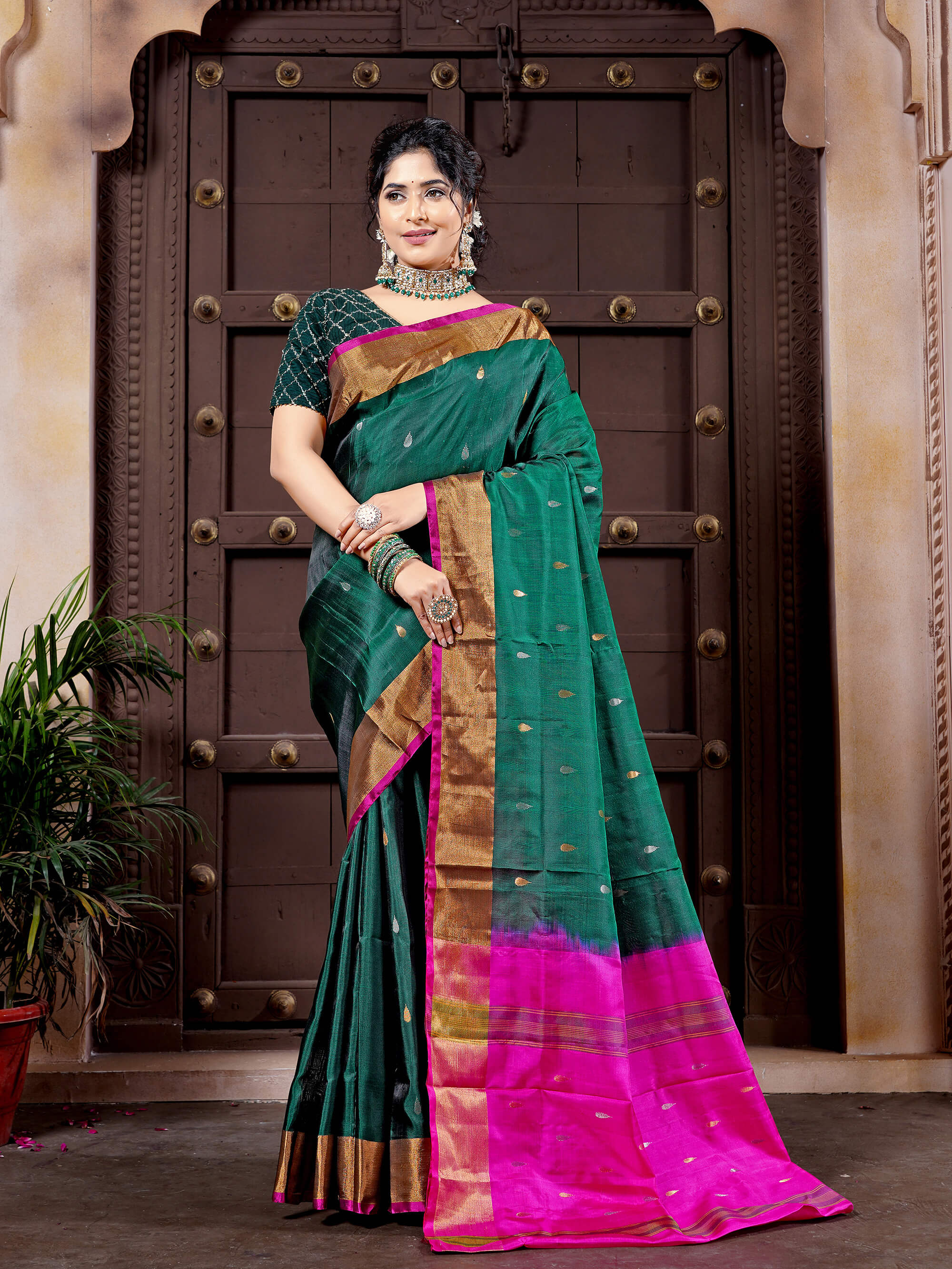 Bottle Green and Pink Pure Silk Uppada Handloom Saree with alternate Golden & Silver Butta