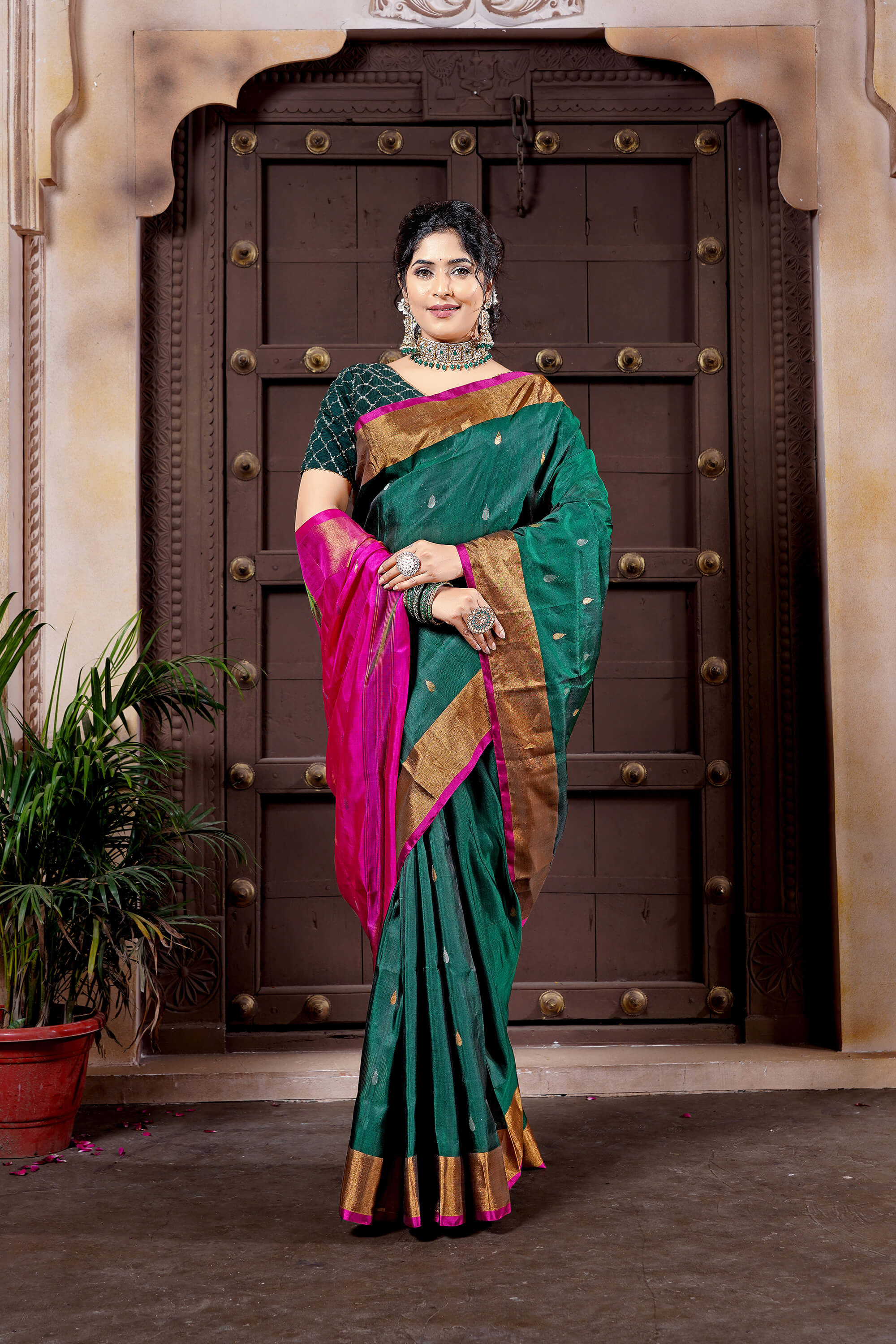 Bottle Green and Pink Pure Silk Uppada Handloom Saree with alternate Golden & Silver Butta