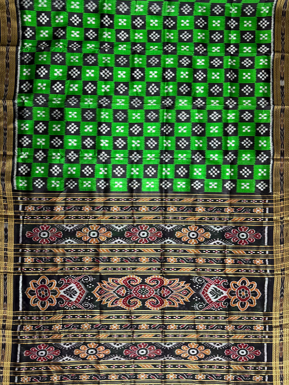 Green and Black Pasapalli Pattern Pure Silk Handloom Khandua Patta Saree