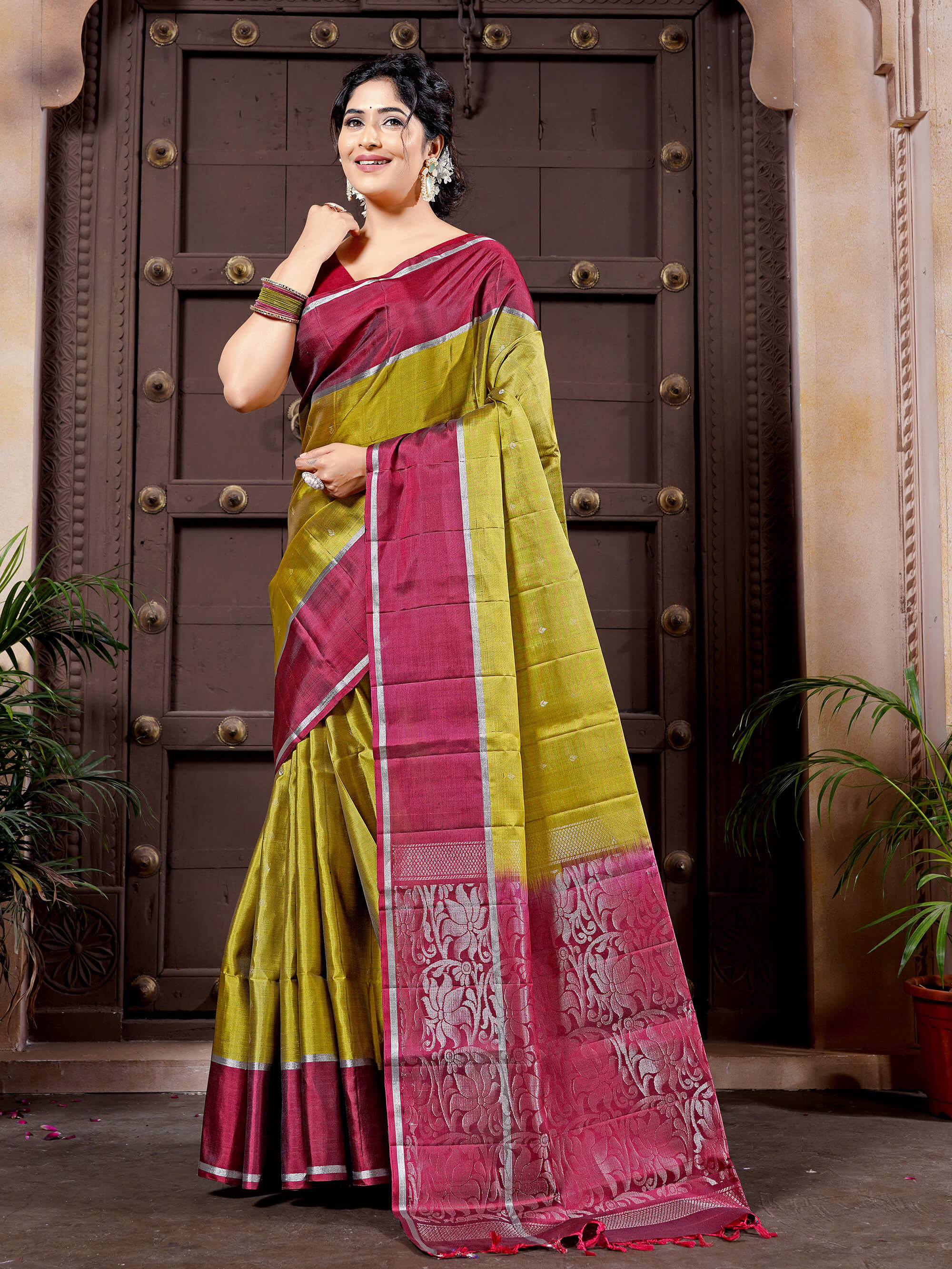 Olive Green and Maroon Pure Soft Silk Handloom Saree