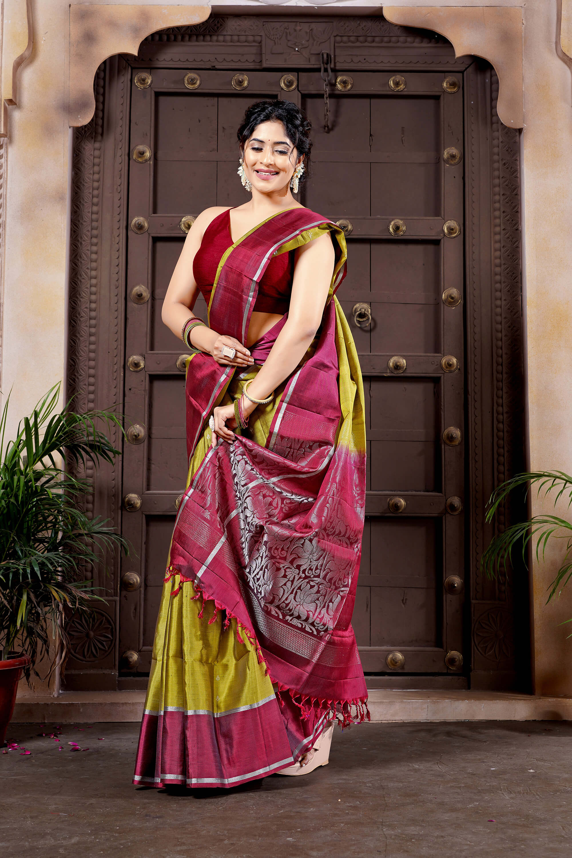 Olive Green and Maroon Pure Soft Silk Handloom Saree
