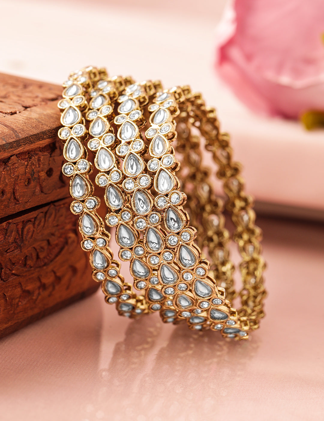 Ivory Elegance Kundan Bangles