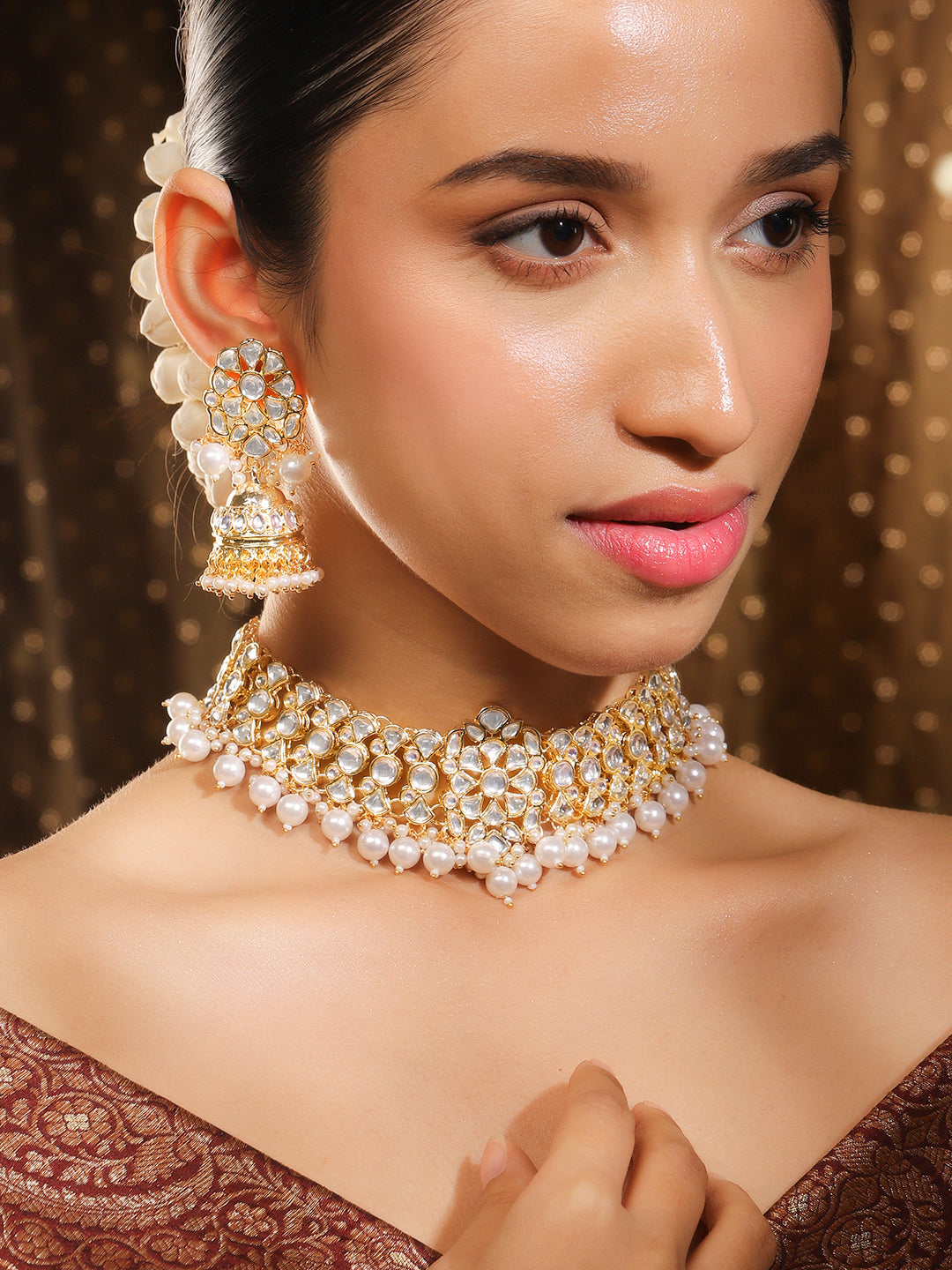 Wentra Gold Plated Festive Kundan Necklace Set