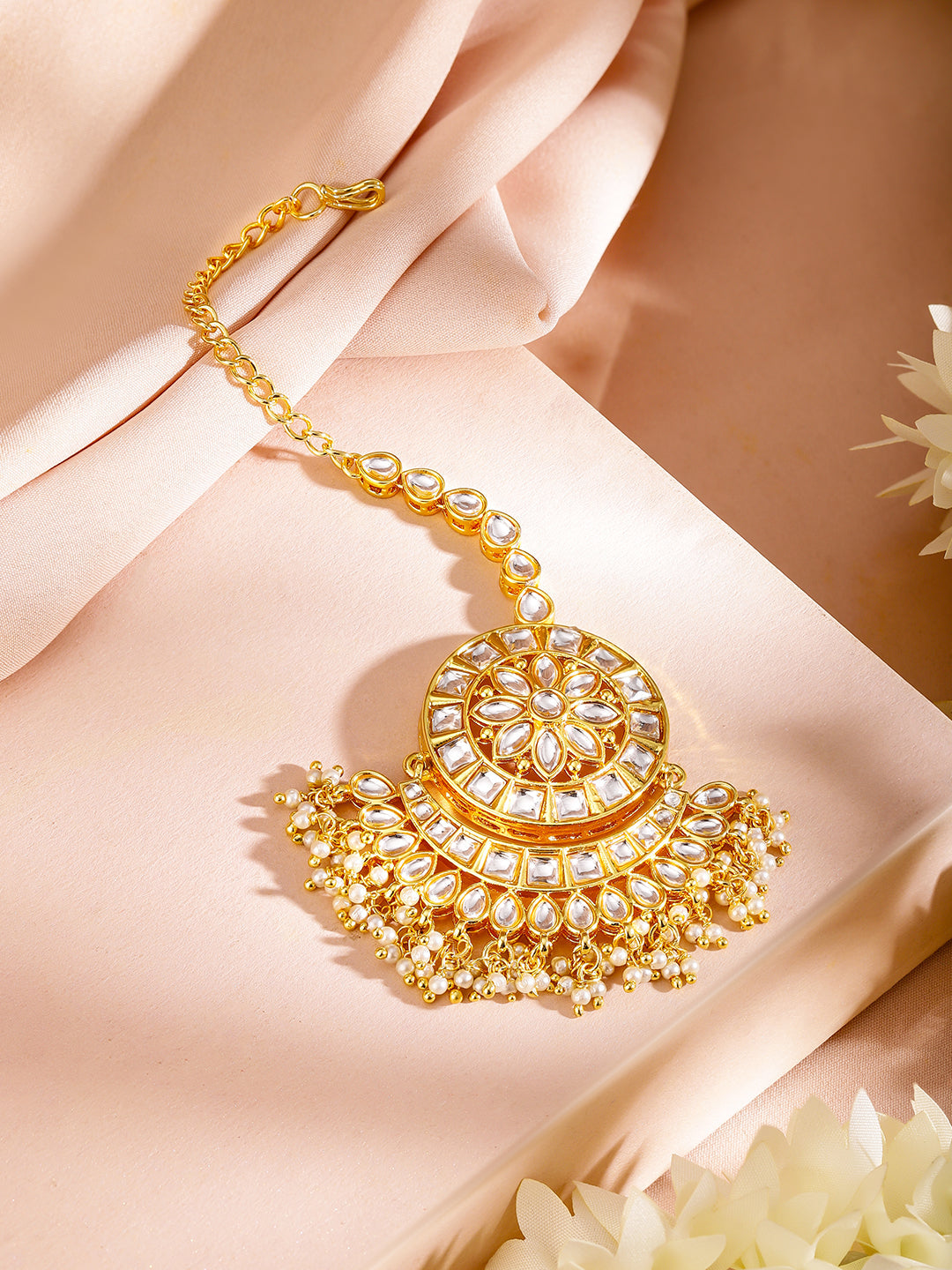 Moonlit Glow Kundan Maangtikka Set