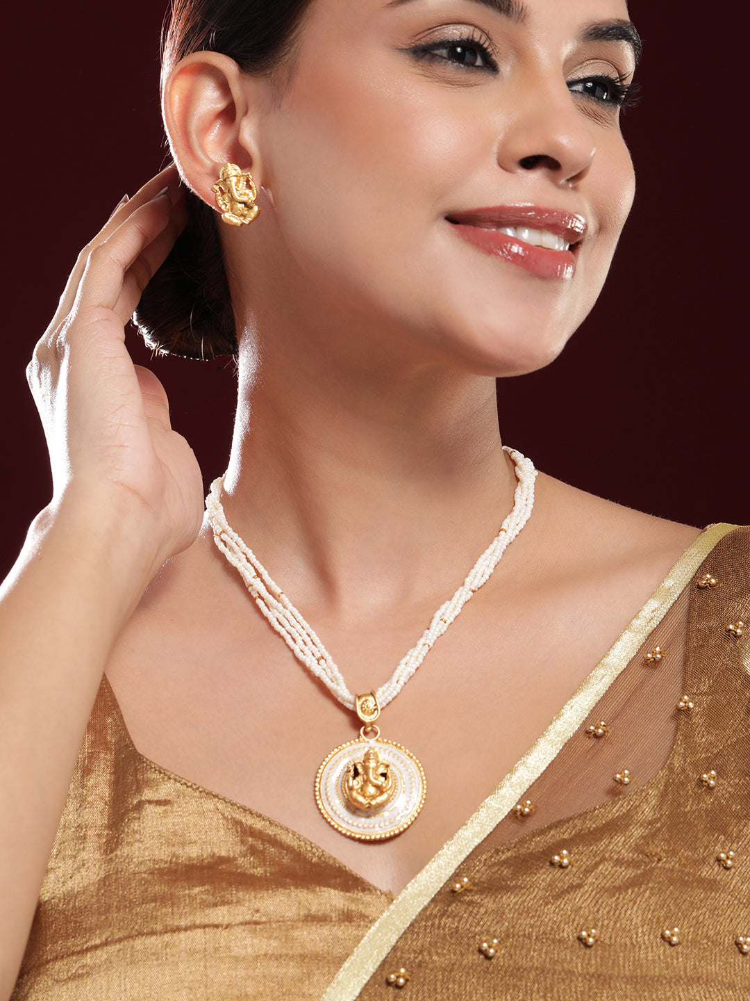 Ganesh Motif Pearl Beaded Pendant Necklace set