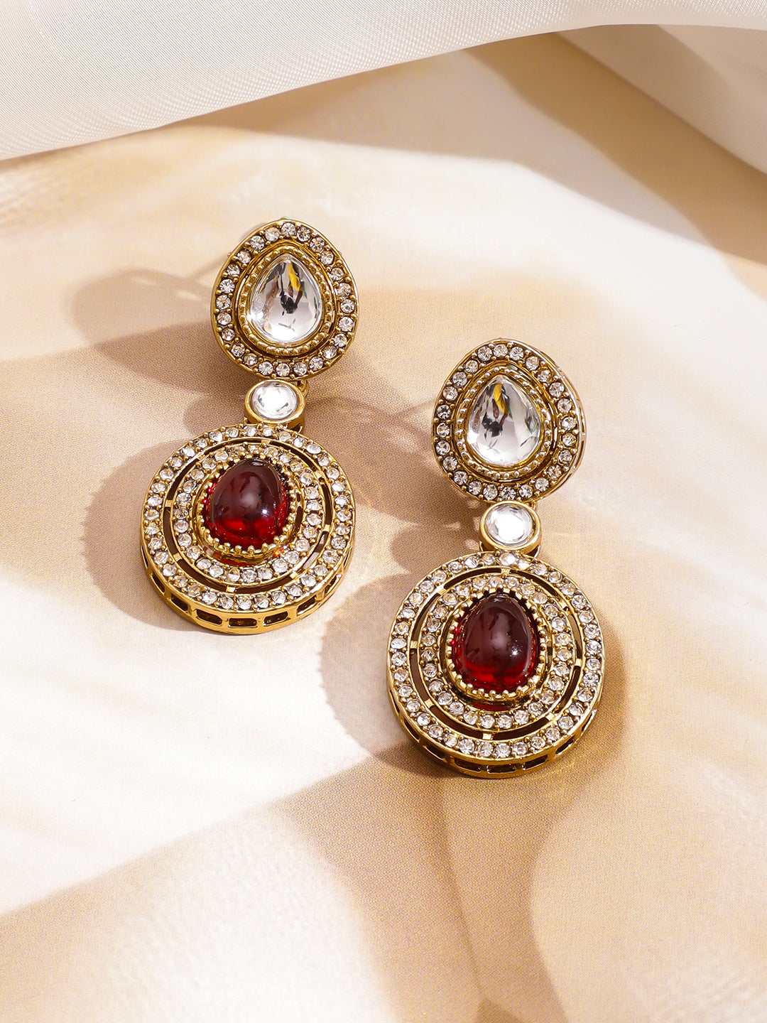 Majestic Kundan Necklace Set