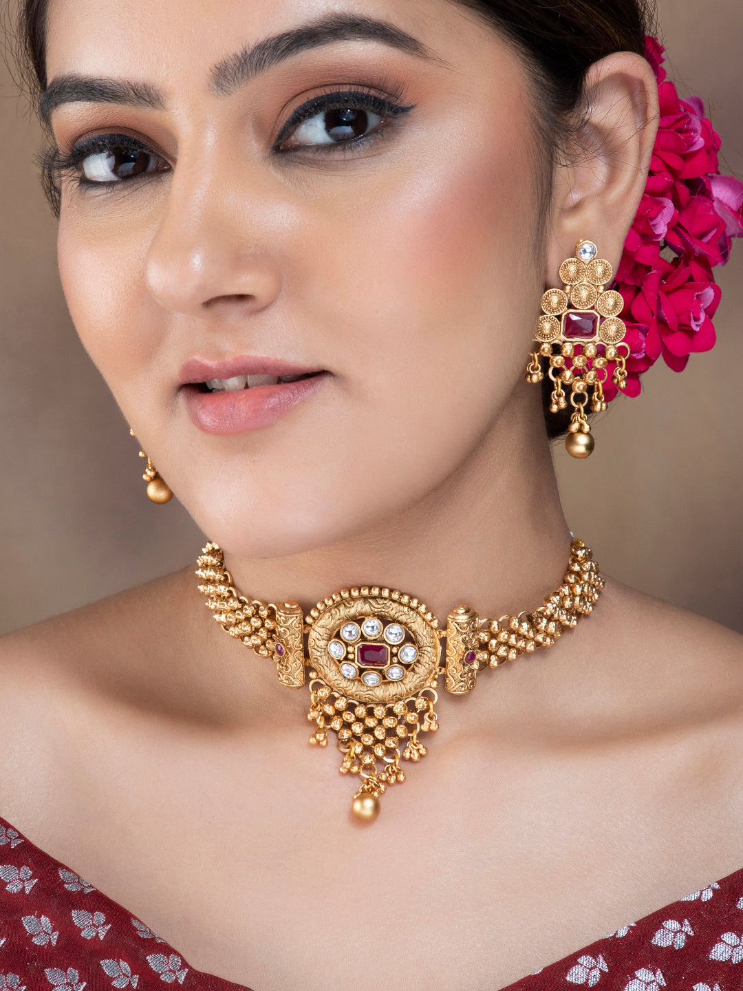 Wentra 22K Gold Plated Ruby Red & White Kundan Studded Choker Jewellery Set with Golden Beads