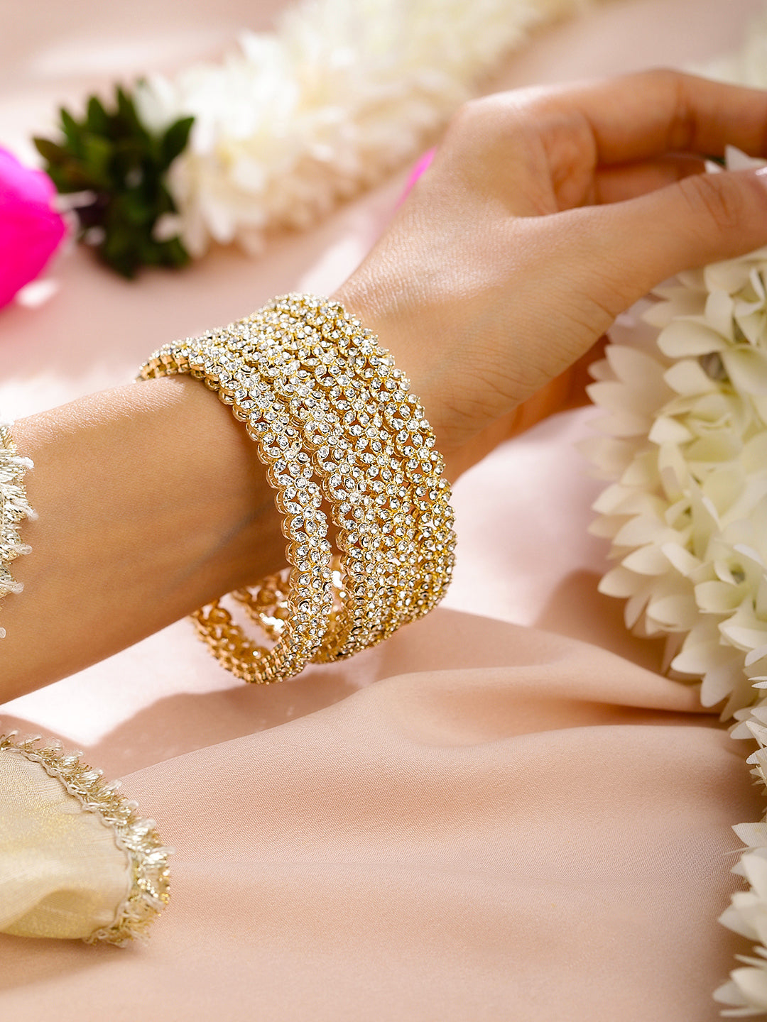 Wentra Set of 4 18K Gold-Plated Dazzling AD Studded Handcrafted Premium Bangles for Women