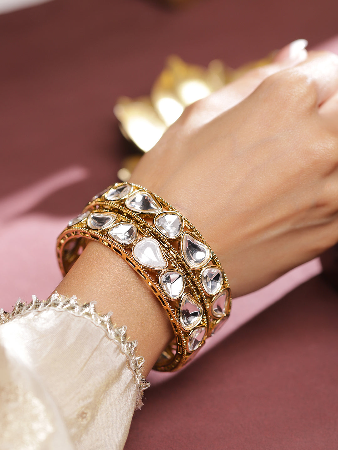 Handcrafted Kundan Polki Bangles