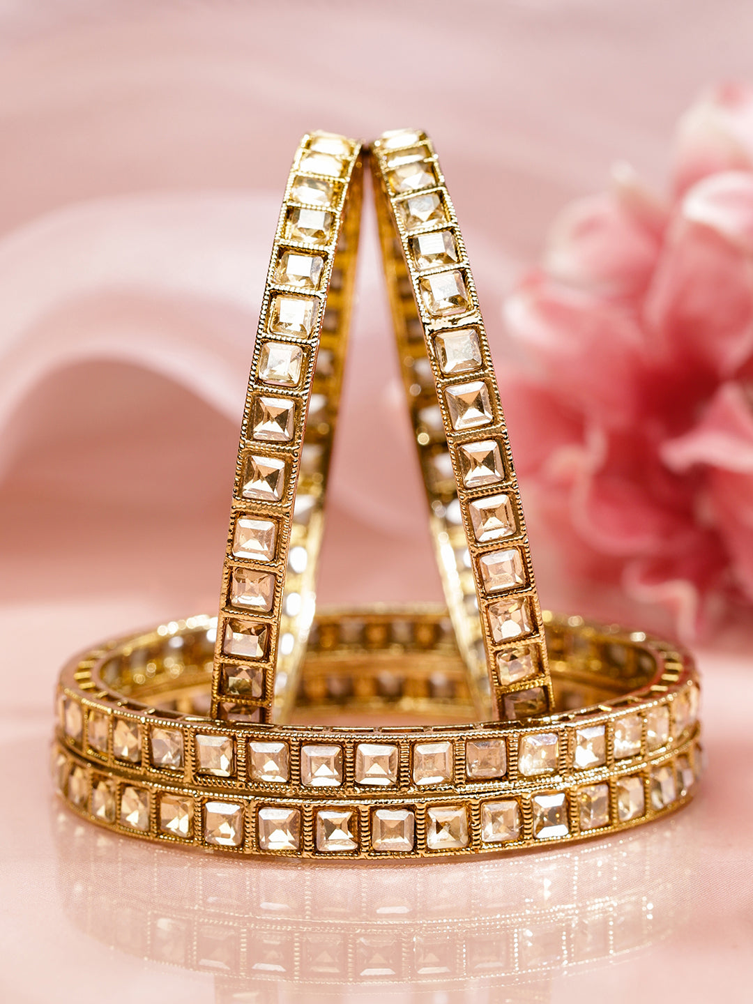 Kundan Glow Minimal Bangles