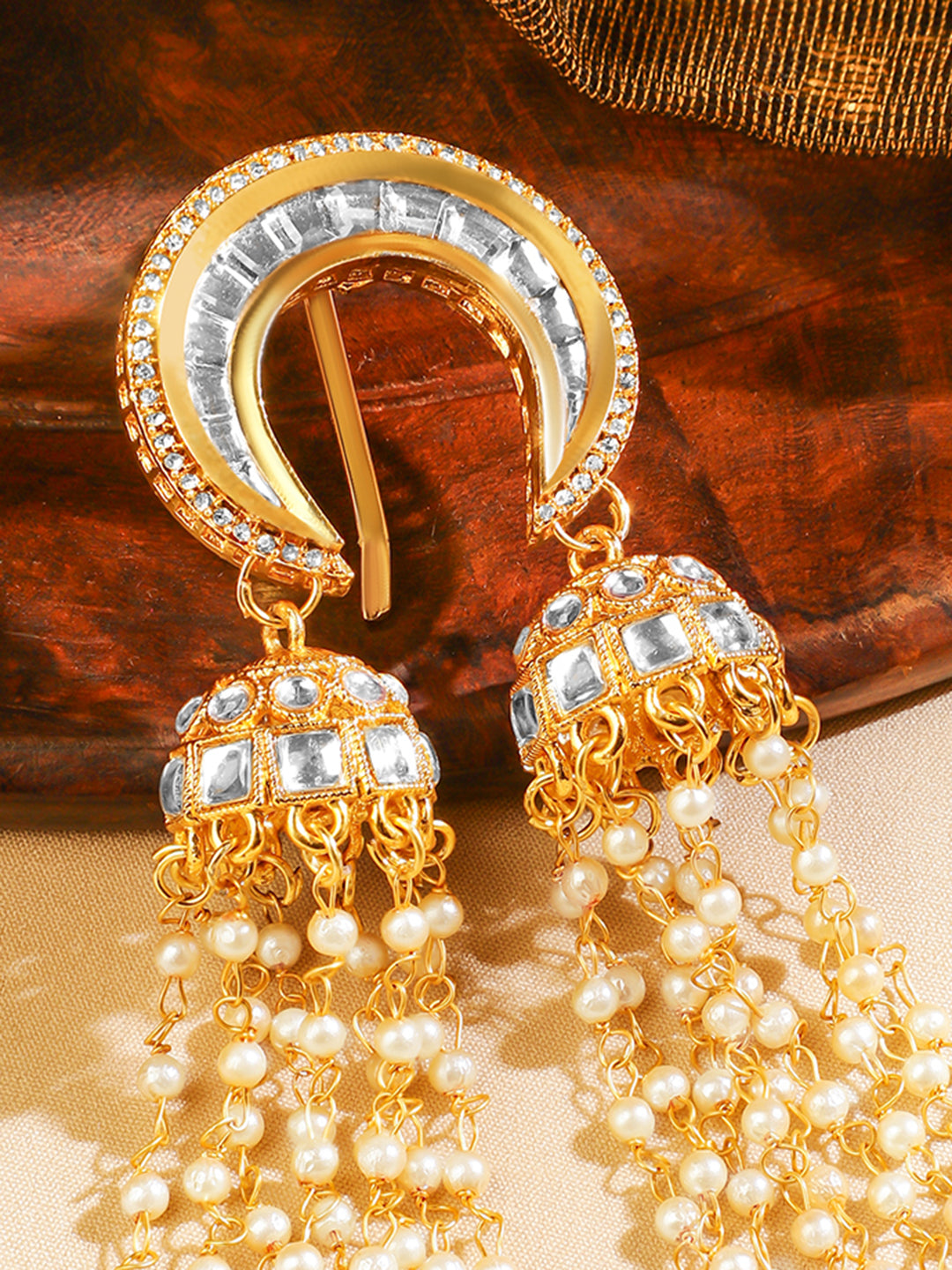 Kundan Pearl Shimmering Hair Brooch