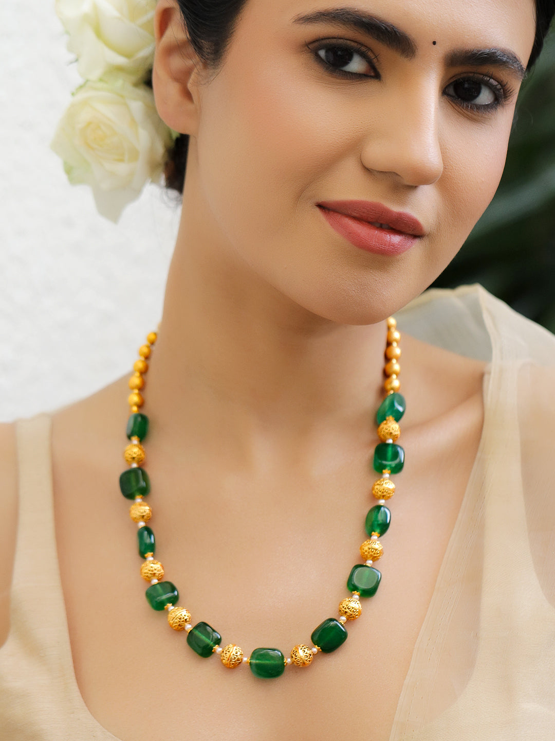 Green Beaded Gold toned Necklace