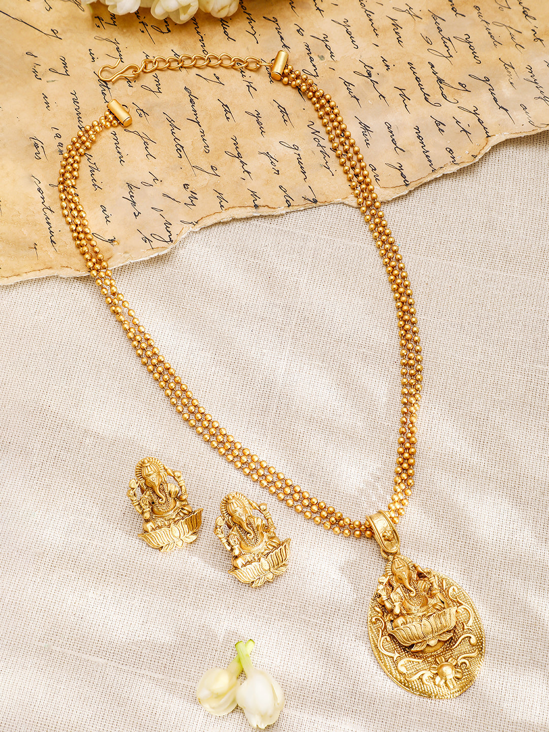 Lord Ganesha Divine Golden Necklace Set