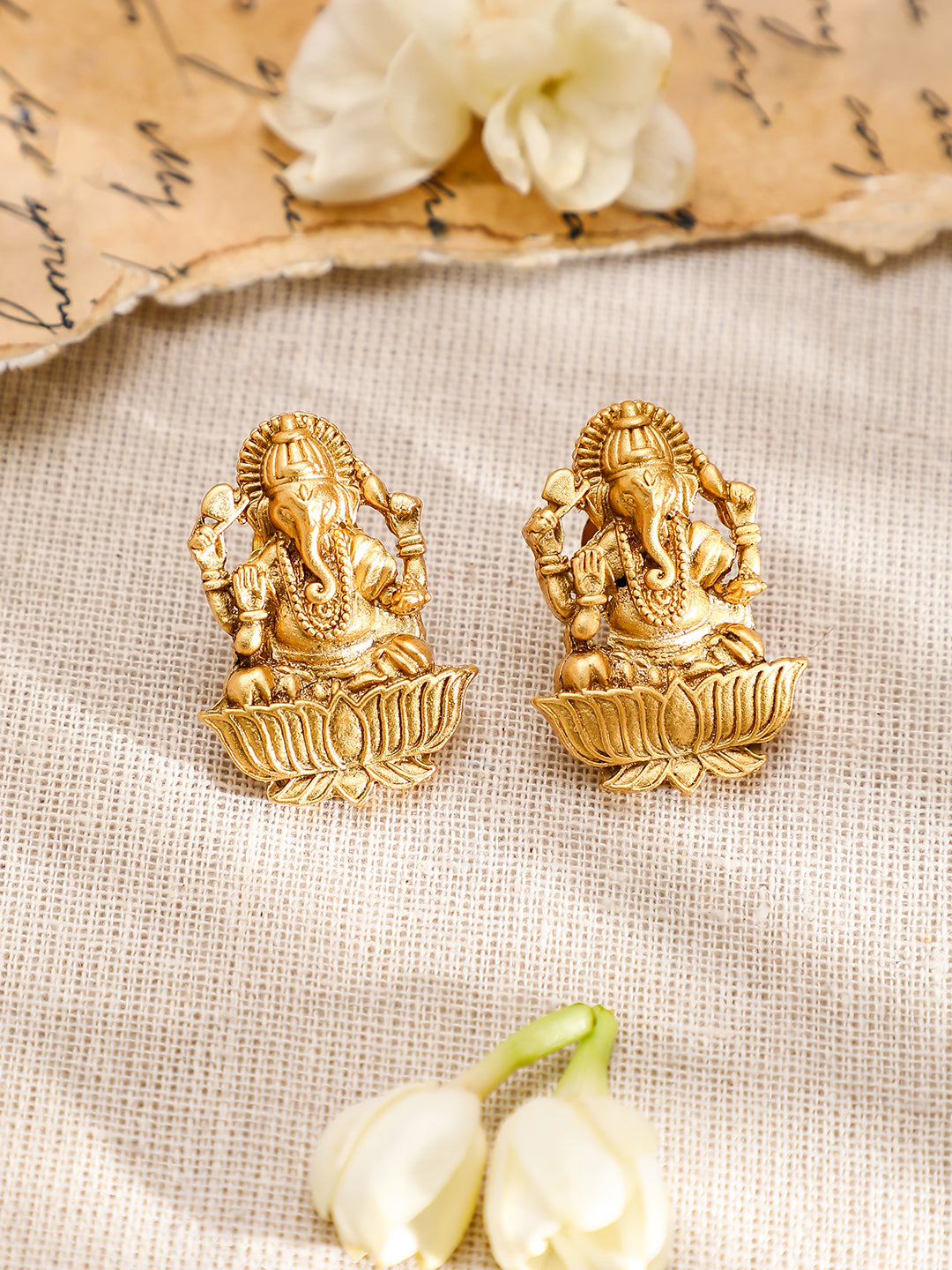 Lord Ganesha Divine Golden Necklace Set