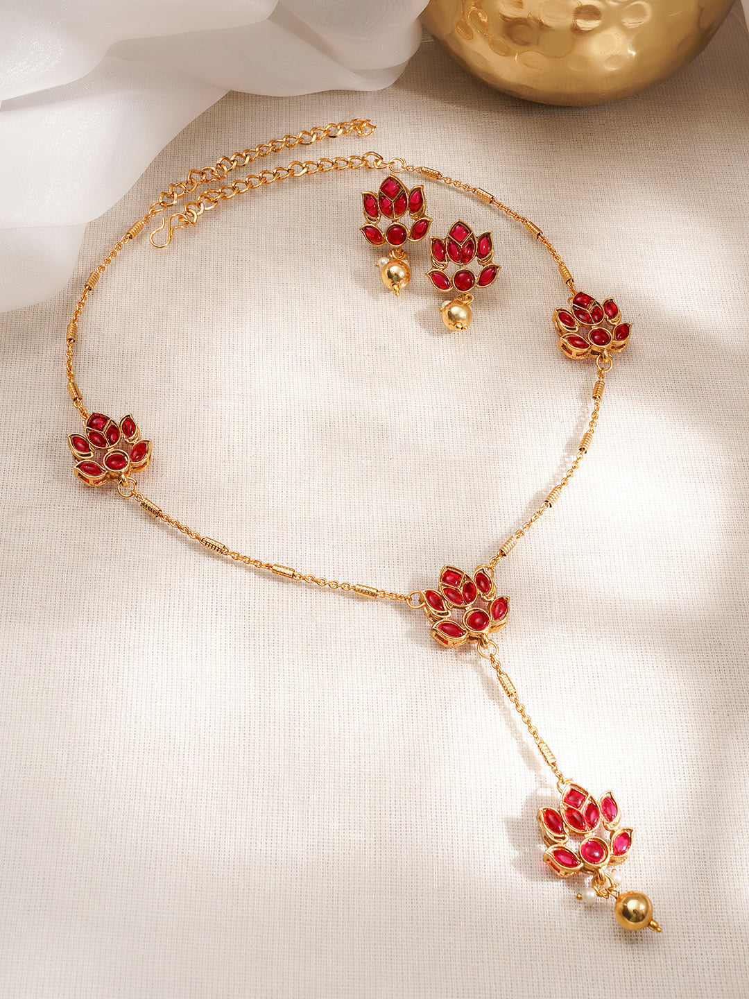 Floral Theme Red Pendant Necklace Set