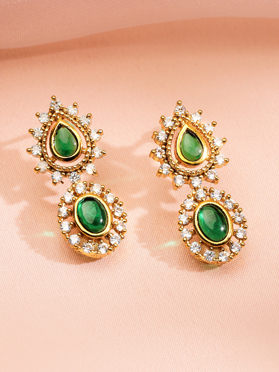 Golden Hour Kundan Pearl Necklace Set