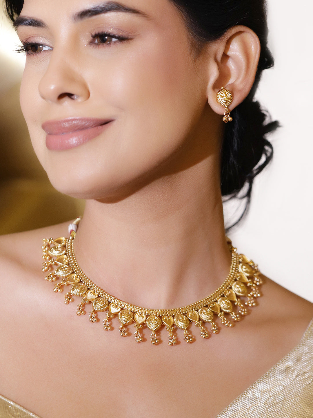 Heart Motif Gold Drop Necklace Set