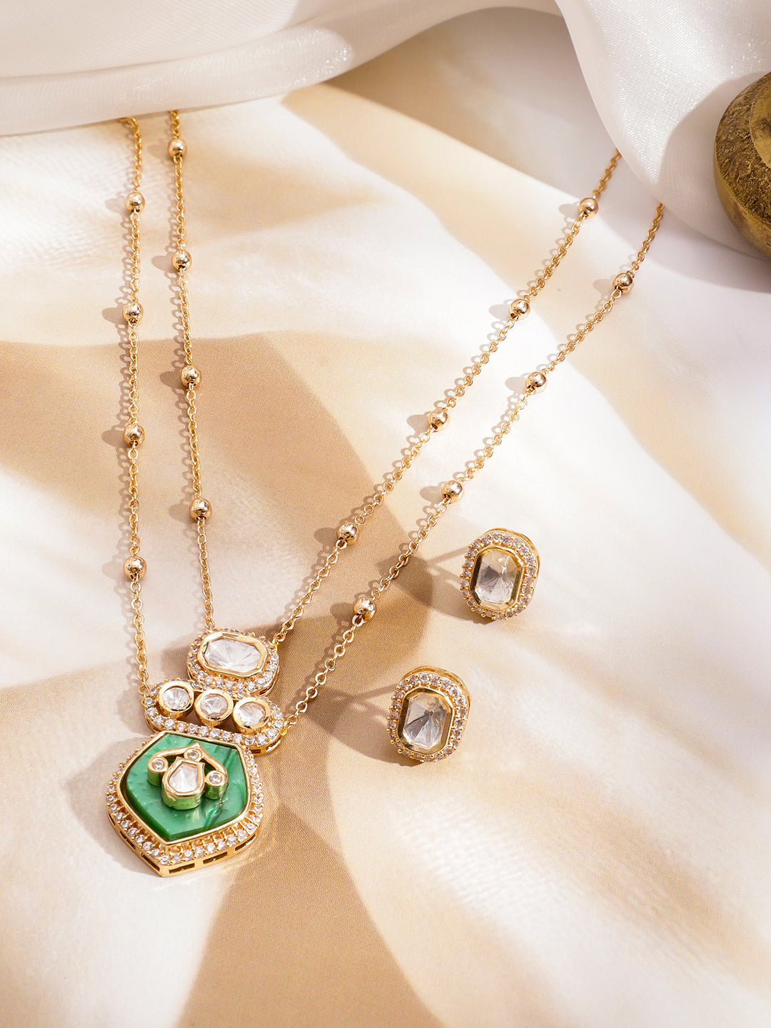 Kundan Grace in Green Necklace Set