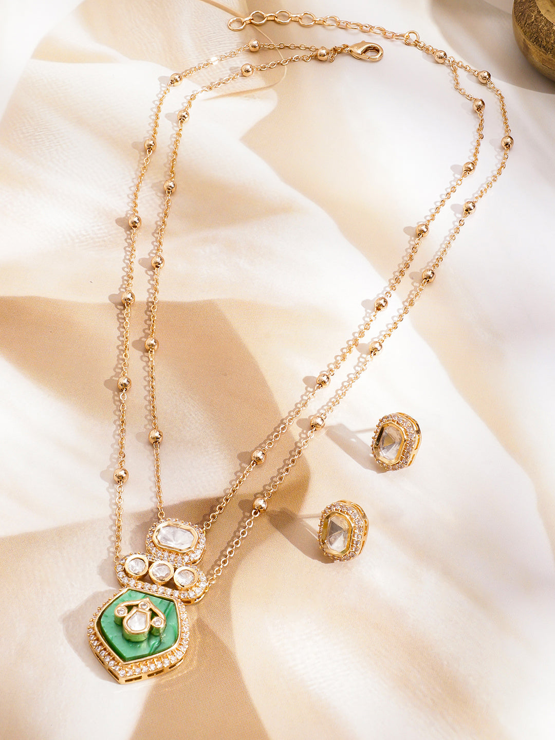 Kundan Grace in Green Necklace Set