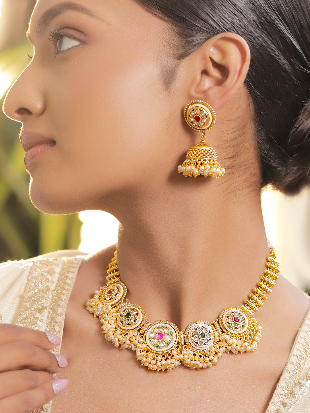 Royal Roots Golden Necklace Set