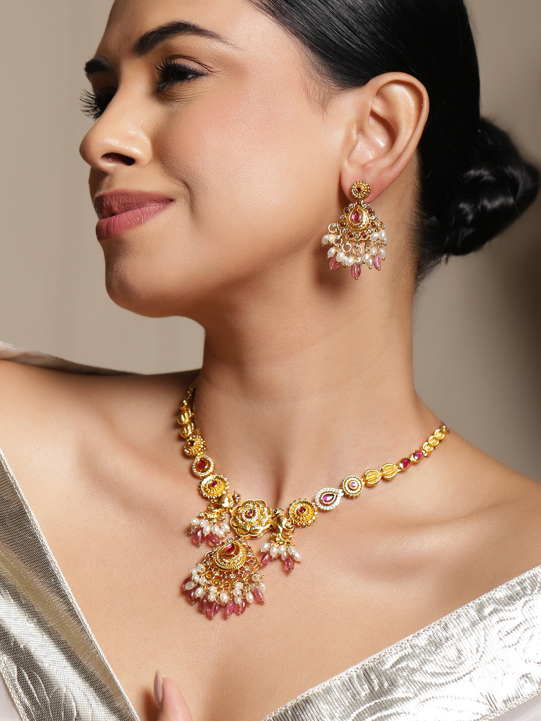 Floral Motif White & Red Beaded Gold Necklace Set