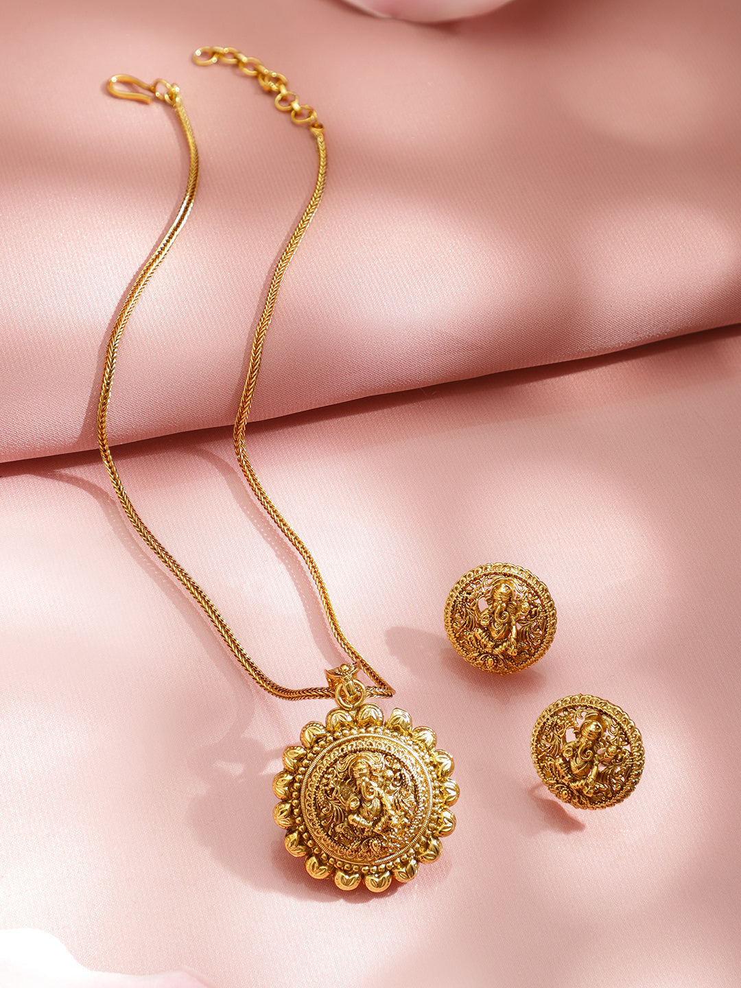 Lord Ganesha Divine Golden Pendant Set