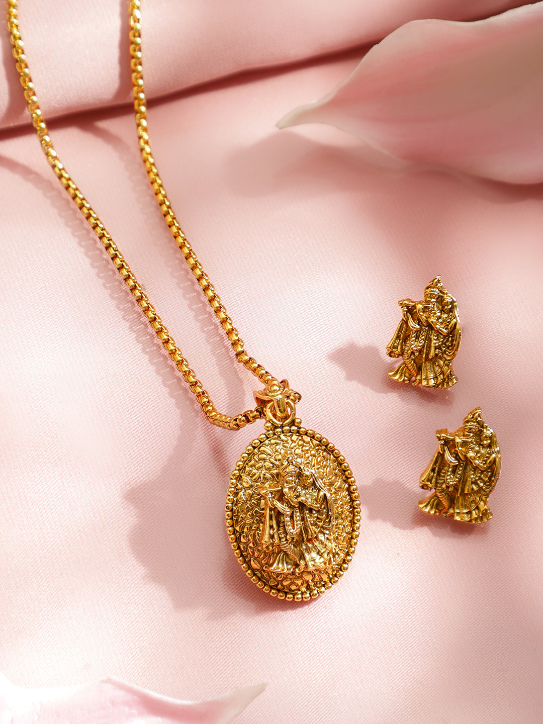 Lord Radha Krishna Divine Pendant Set