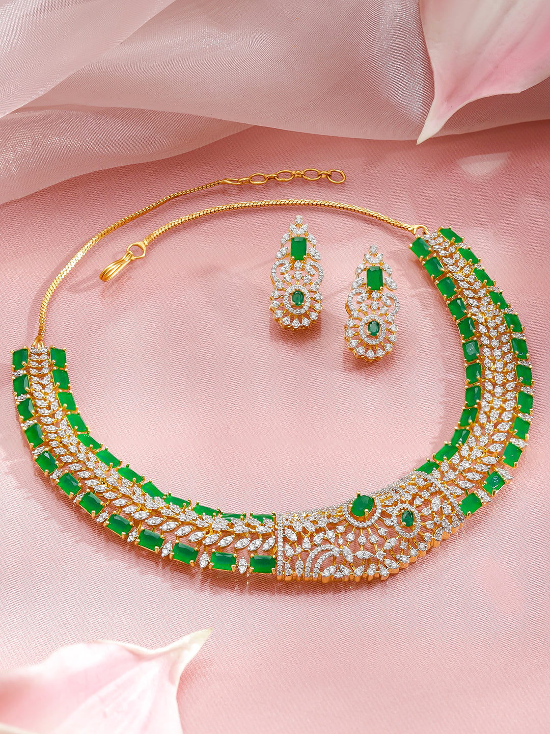 Evergreen Collar Necklace Set