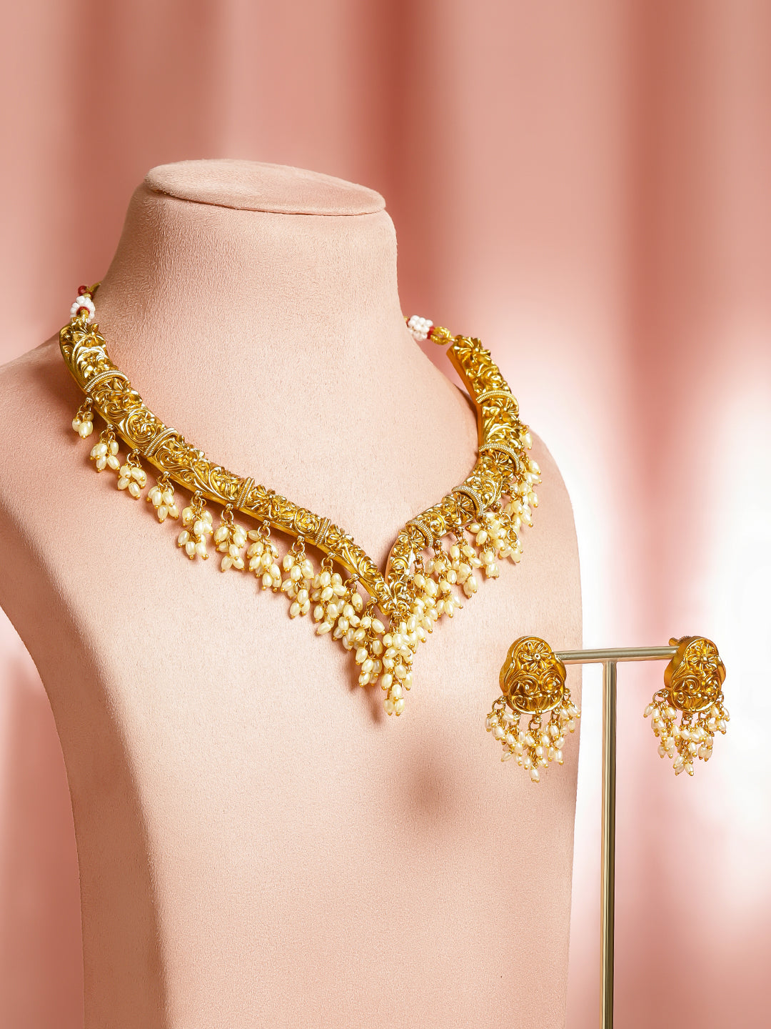 Gold & Pearls of Celebration Necklace Set