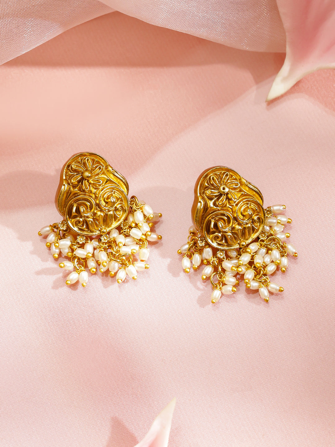 Gold & Pearls of Celebration Necklace Set