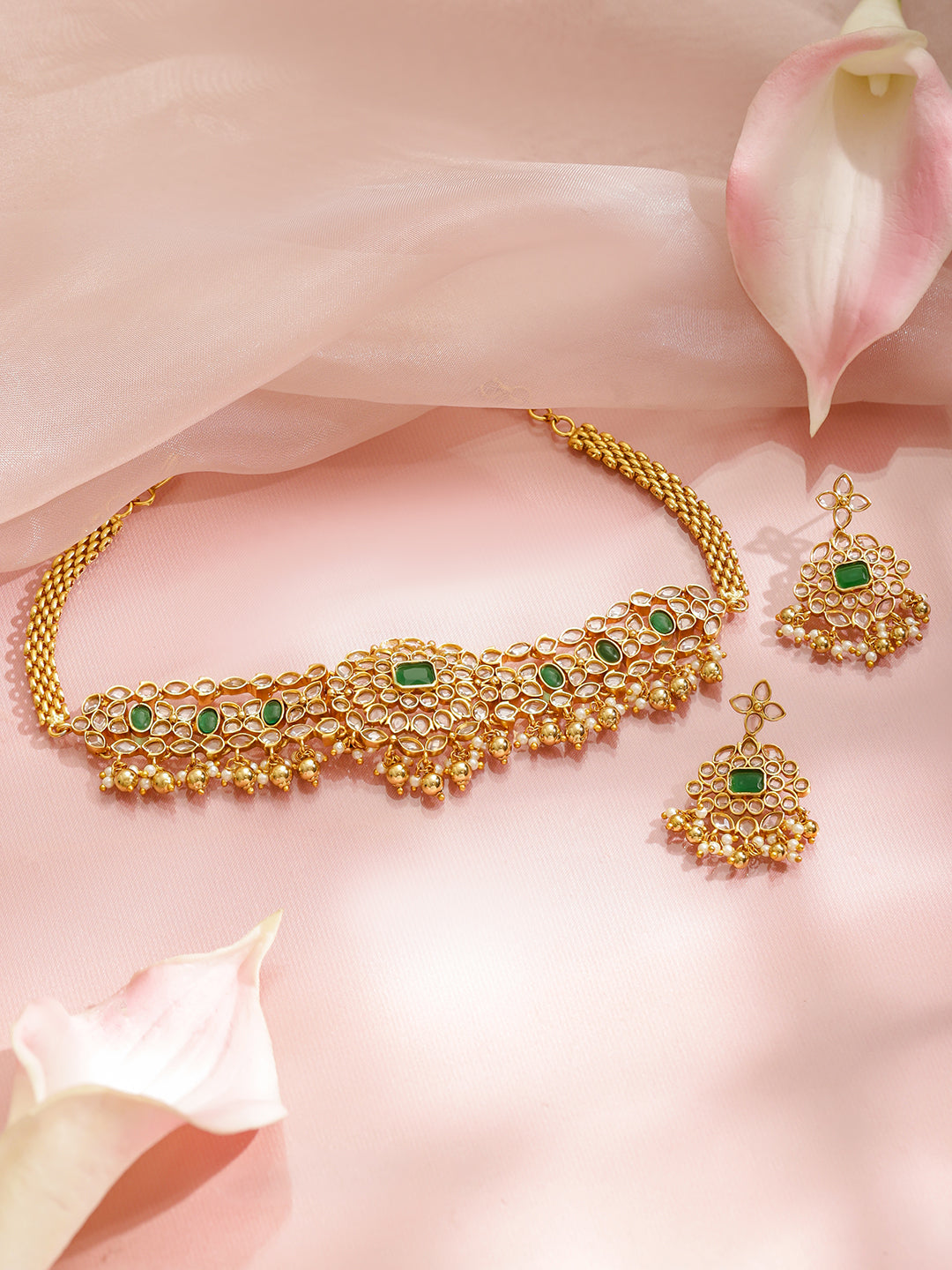 Emerald Tone Kundan Necklace Set