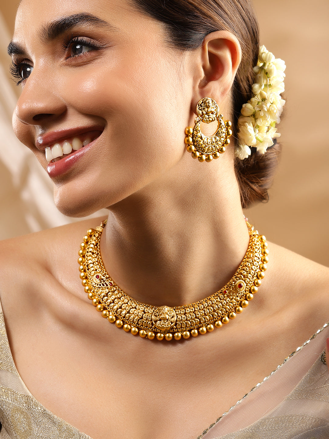 Wentra 24K Gold Plated Matt Finish Necklace Set With Beautiful Design