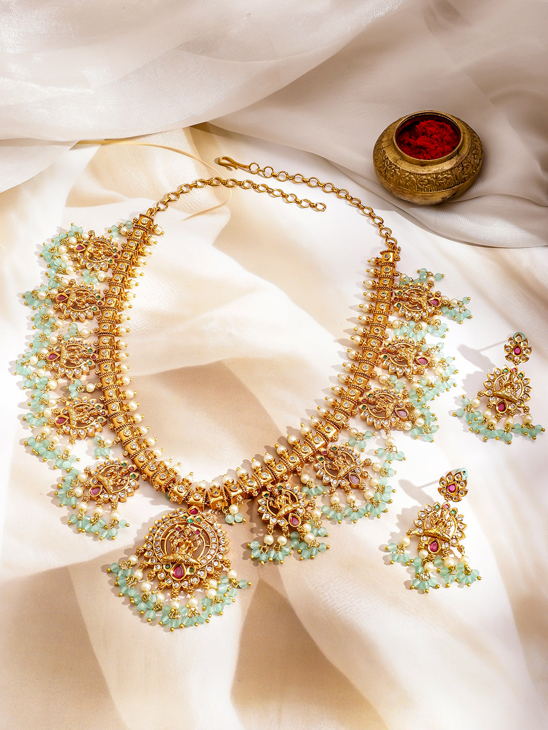 Temple Hues Necklace Set