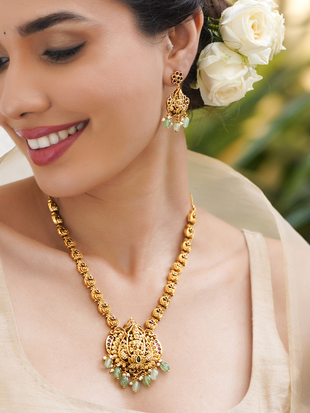 Sacre Idols Green & Pink Necklace Set