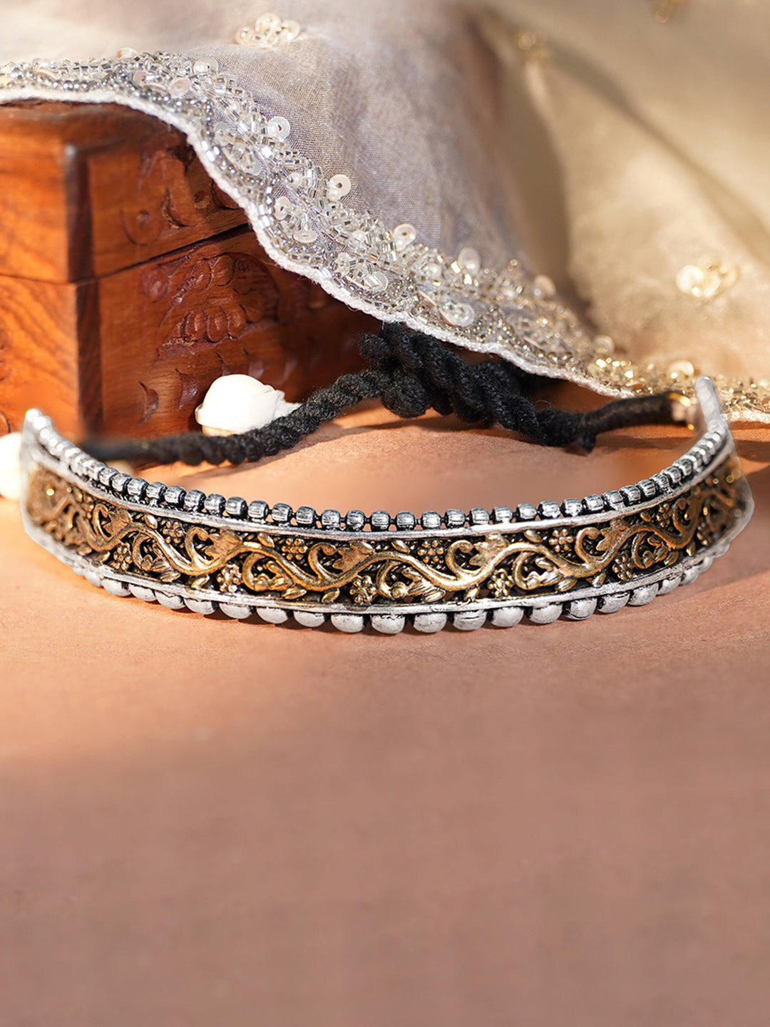 Wentra Silver Plated Handcrafted Dual Toned Filigree Choker