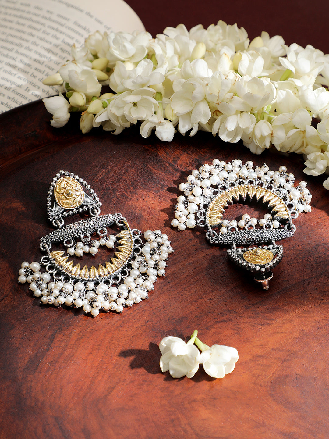 Golden Edge Pearly Dual Tone Chandbali