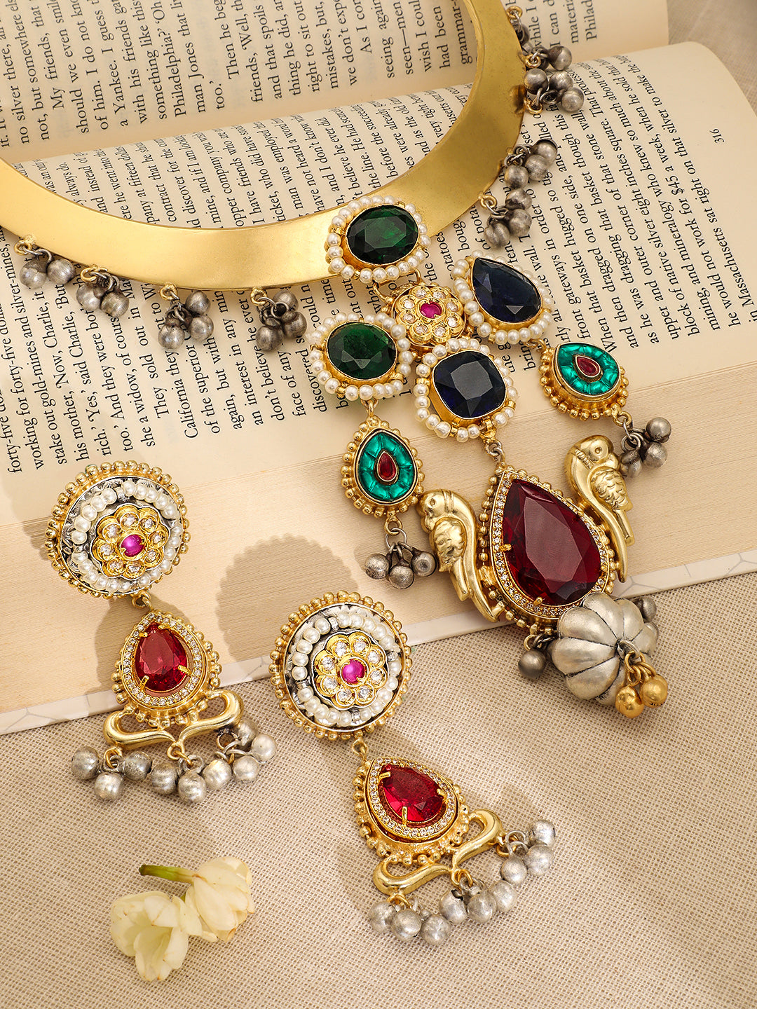 Multicolour Gold Necklace Set