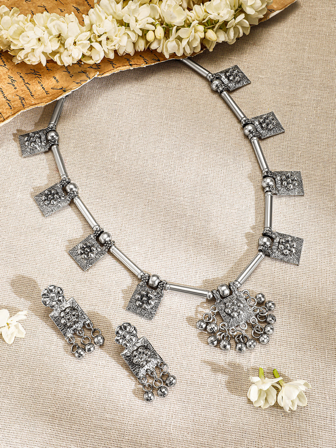 Oxidized Floral Beaded Geometric Necklace Set