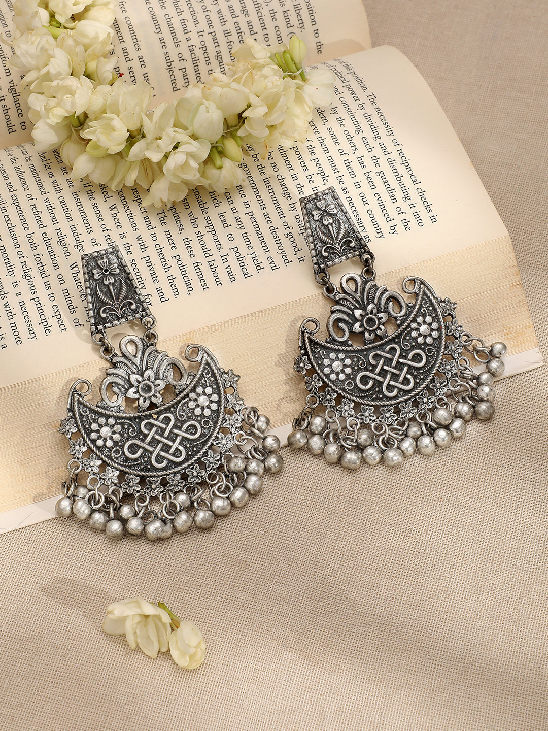Oxidized Silver Beaded Floral Necklace Set