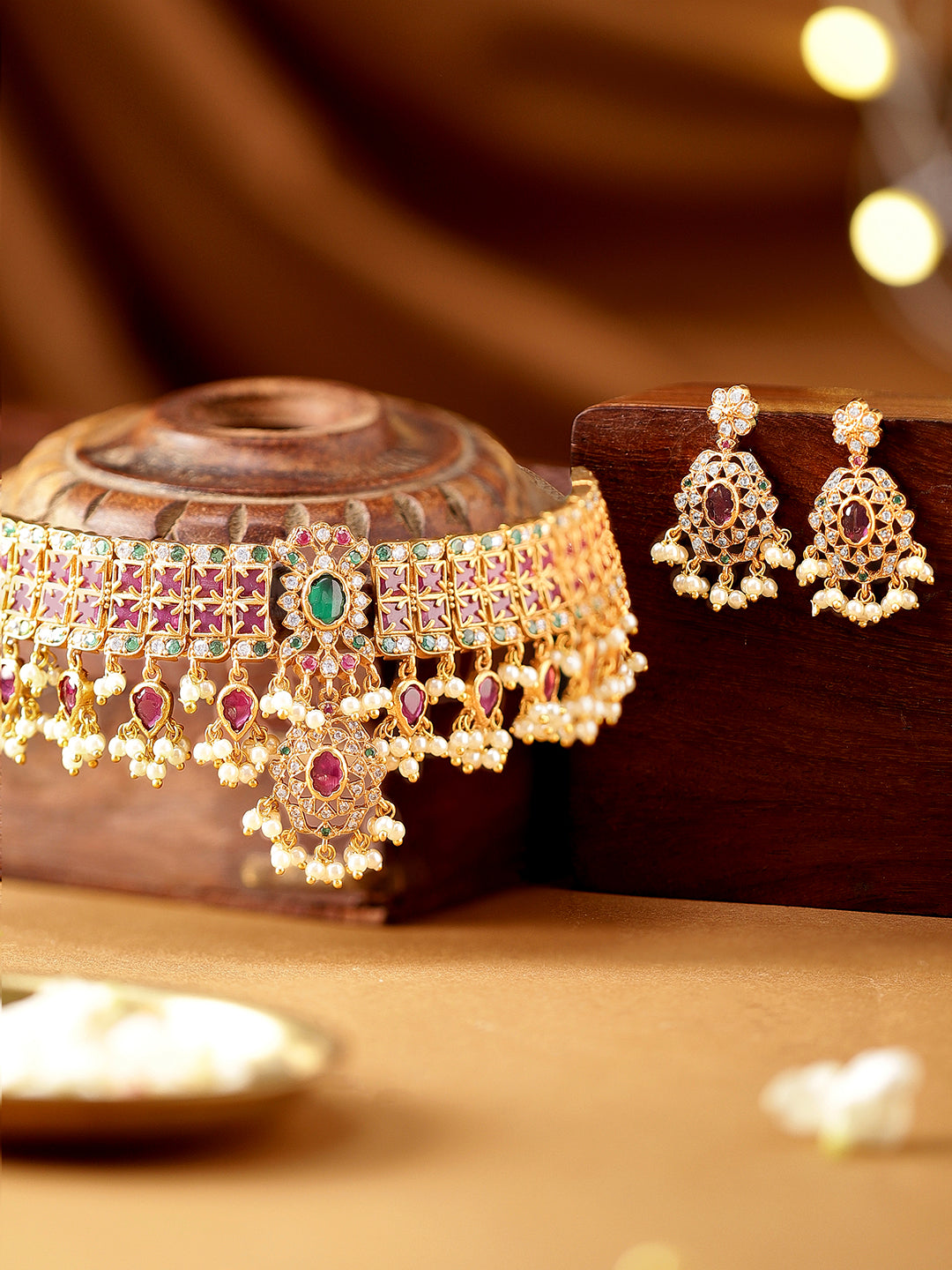 Wentra Luxury 24K Gold Plated Handcrafted Ruby stone & Gold Pearls Studded Choker Set