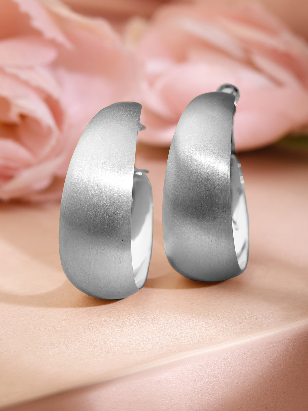 Silver Mooncurve Glow Hoop Earrings