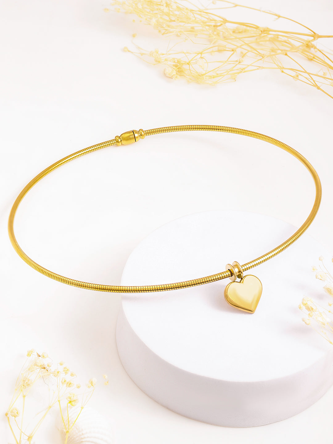 Gold Toned Heart Motif Collar Necklace