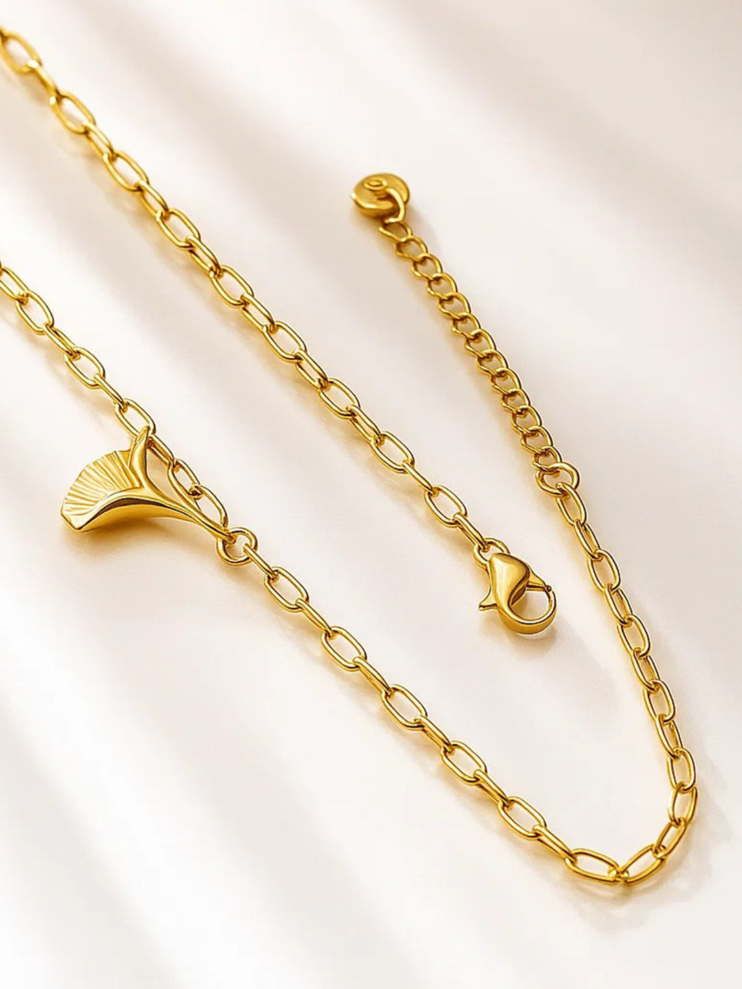 Dreamy Charms Necklace Chain