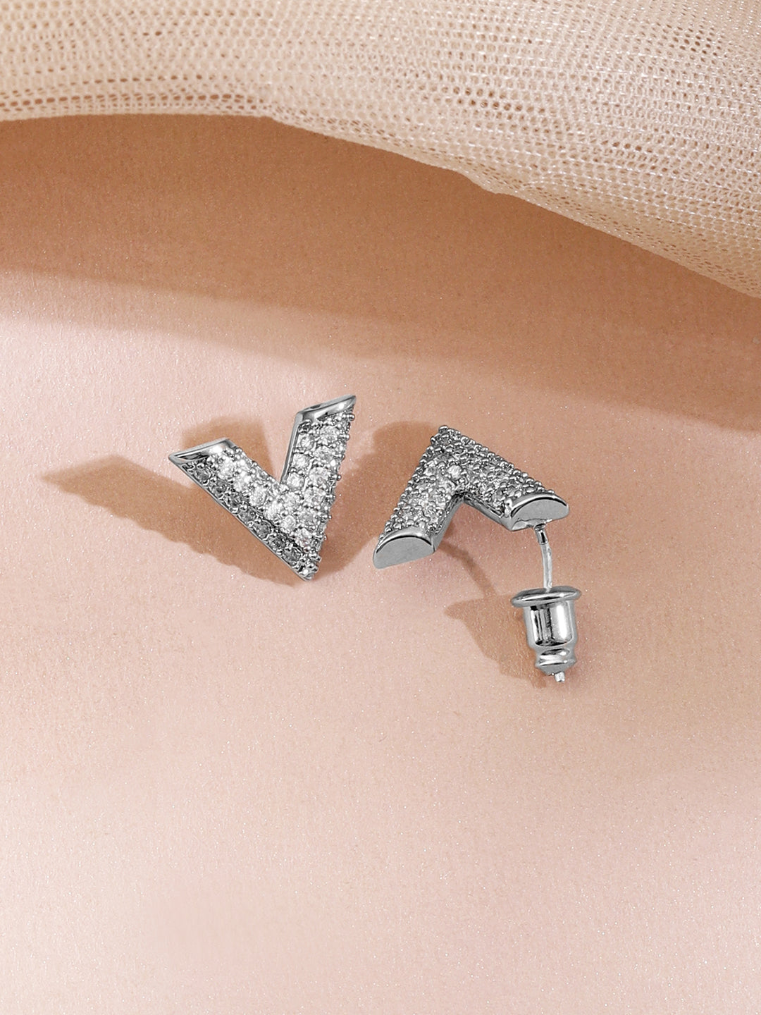 V-Shaped American Diamond Zirconia Necklace Set